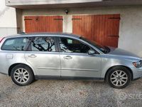 Usata Volvo V50 Momentum 109 CV (80 kW) 2006 Grigio Station wagon