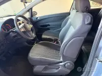 Usata Opel Corsa Enjoy 75 CV (55 kW) 2009 Grigio Utilitaria