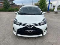 Begagnad Toyota Yaris 90 HK (66 kW) 2015 Vit Halvkombi