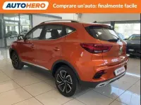 Usata MG ZS Luxury 111 CV (81 kW) 2024 Arancione SUV