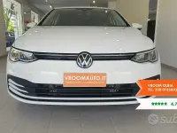 Usata VW Golf VIII Life 110 CV (80 kW) 2021 Berlina