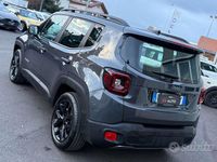 Usata Jeep Renegade Summit 131 CV (96 kW) 2025 Grigio SUV