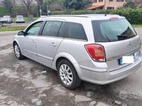 Usata Opel Astra 105 CV (77 kW) 2005 Grigio Station wagon