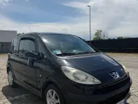 Usata Peugeot 1007 68 CV (50 kW) 2007 Nero Monovolume