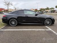 Usata Mercedes E220 Premium Plus 194 CV (142 kW) 2019 Nero Coupé