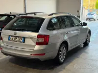 Usata Skoda Octavia Ambition 105 CV (77 kW) 2015 Grigio Station wagon