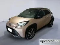 Occasion Toyota Aygo X Lounge 72 ch (52 kW) 2022 Beige SUV