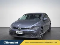 Usata VW Polo Life 80 CV (58 kW) 2023 Grigio Utilitaria