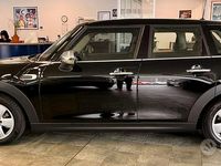 Usata Mini ONE 102 CV (75 kW) 2015 Nero Utilitaria