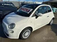 Usata Fiat 500 Lounge 69 CV (50 kW) 2008 Bianco Utilitaria