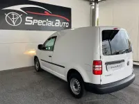 Begagnad VW Caddy 101 HK (74 kW) 2014 Vit Minibuss