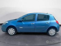Usata Renault Clio II 2011 Blu Berlina