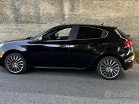 Usata Alfa Romeo Giulietta 140 CV (102 kW) 2012 Nero Utilitaria