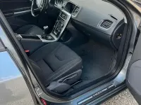 Usata Volvo V60 203 CV (149 kW) 2017 Grigio Station wagon