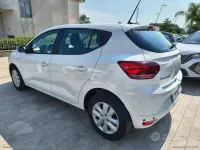 Usata Dacia Sandero 101 CV (74 kW) 2023 Bianco Berlina