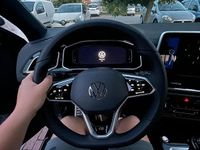 Usata VW T-Roc R-line 150 CV (110 kW) 2023 Nero SUV