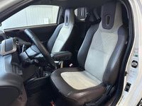 Usata Toyota iQ 90 CV (66 kW) 2009 Bianco Utilitaria