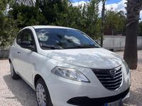 Usata Lancia Ypsilon S 69 CV (50 kW) 2012 Bianco Utilitaria