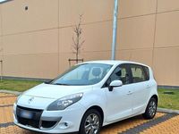 Usata Renault Scénic III 110 CV (80 kW) 2011 Bianco Monovolume