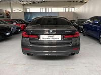 Usata BMW 540 M Sport 340 CV (250 kW) 2021 Sophisto grau brillant met. Berlina