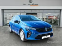 Usata Renault Clio V Evolution 100 CV (73 kW) 2025 Bluazzurro Berlina