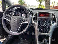 Usata Opel Astra 110 CV (80 kW) 2012 Nero Berlina