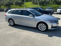 Käytetty Skoda Octavia Selection 150 HP (110 kW) 2025 Harmaa Farmari