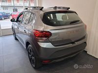 Nuova Dacia Sandero Extreme 2025 Grigio Berlina