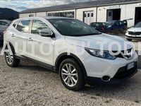 Usata Nissan Qashqai Acenta 110 CV (80 kW) 2015 Bianco SUV