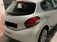 Usata Peugeot 208 2017 Grigio Utilitaria