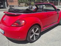 Usata VW Beetle Design 105 CV (77 kW) 2016 Rosso Utilitaria