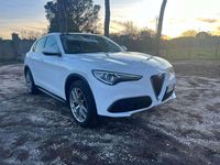 Usata Alfa Romeo Stelvio Executive 280 CV (205 kW) 2018 Bianco SUV
