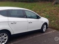 Usata Lancia Delta 120 CV (88 kW) 2013 Bianco Utilitaria