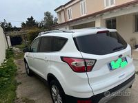Usata Ford Kuga 150 CV (110 kW) 2017 Bianco SUV