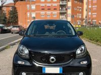 Usata Smart ForFour 71 CV (52 kW) 2019 Nero Utilitaria