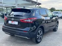 Usata Nissan Qashqai N-Connecta 140 CV (102 kW) 2019 Nero SUV