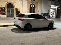 Usata Alfa Romeo Giulietta 170 CV (125 kW) 2010 Bianco Utilitaria