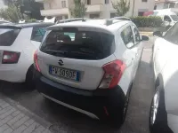 Usata Opel Karl Rocks 75 CV (55 kW) 2019 Bianco Utilitaria