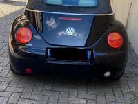 Usata VW New Beetle 90 CV (66 kW) 2005 Nero Utilitaria