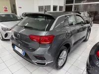 Usata VW T-Roc Sport 150 CV (110 kW) 2021 Grigio SUV