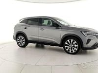 Usata Renault Austral Techno 200 CV (147 kW) 2025 Grigio SUV