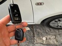 Begagnad VW up! 2012 Vit Halvkombi