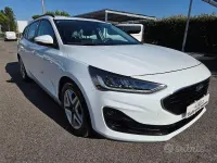 Usata Ford Focus Business Edition 120 CV (88 kW) 2022 Bianco Station wagon