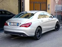 Usata Mercedes CLA180 122 CV (89 kW) 2017 Argento met Coupé