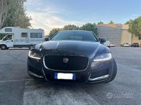 Usata Jaguar XF 200 CV (147 kW) 2016 Grigio Berlina