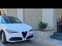 Usata Alfa Romeo Stelvio 190 CV (139 kW) 2019 Bianco SUV