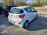 Usata Hyundai i10 67 CV (49 kW) 2016 Bianco Utilitaria