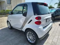 Usata Smart ForTwo Coupé Passion 70 CV (51 kW) 2008 Bianco Coupé
