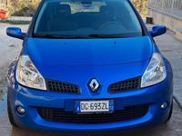 Usata Renault Clio II R.S. 200 CV (147 kW) 2007 Blu Berlina