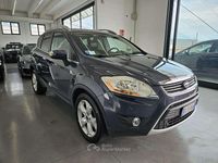 Usata Ford Kuga Titanium 163 CV (119 kW) 2012 Blu/azzurro SUV